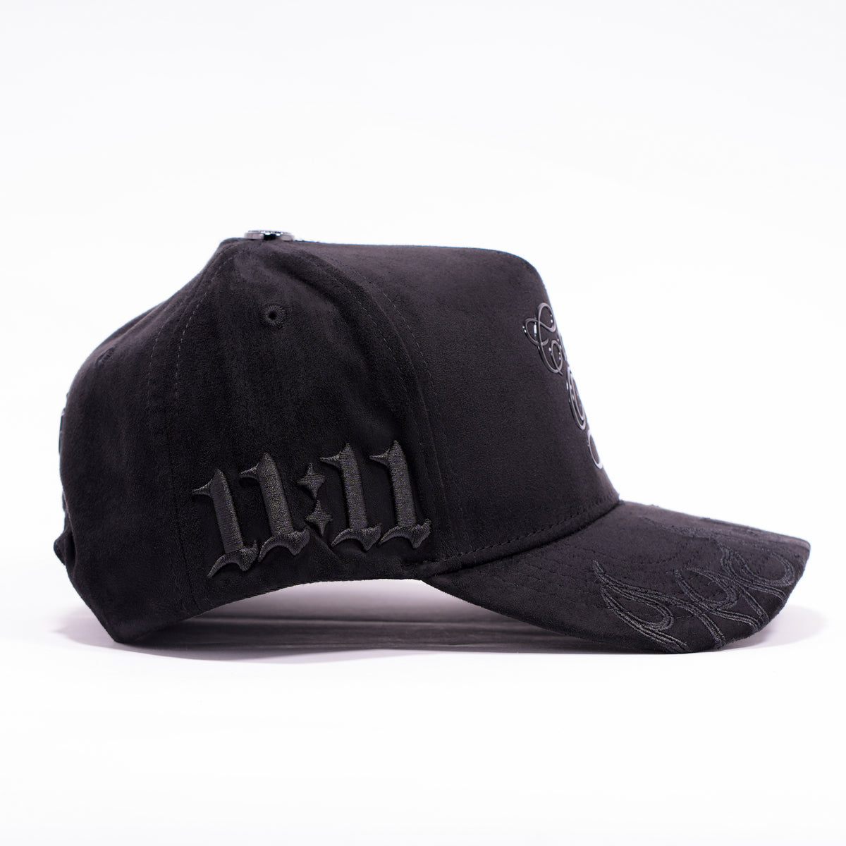 CASH ONLY IN FLAMES BLACK 11:11