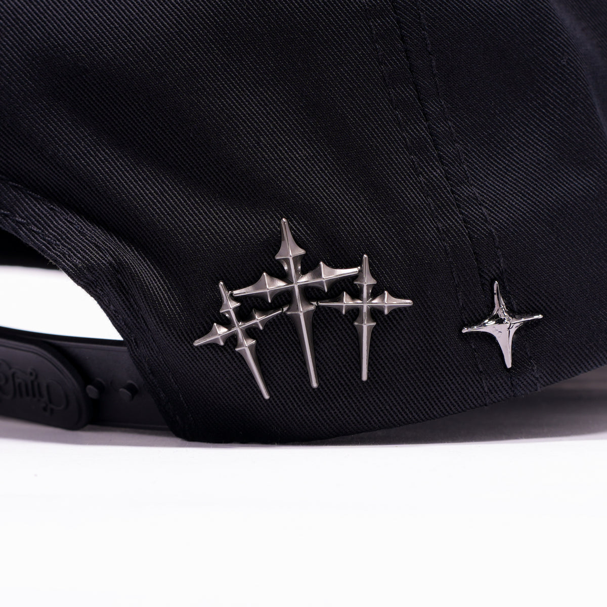CASH ONLY CHROME BLACK 11:11
