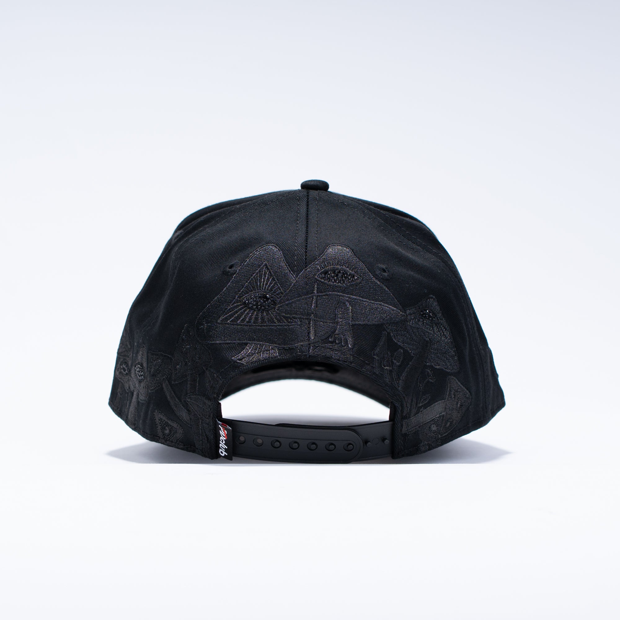 TRIPPY TOTAL BLACK