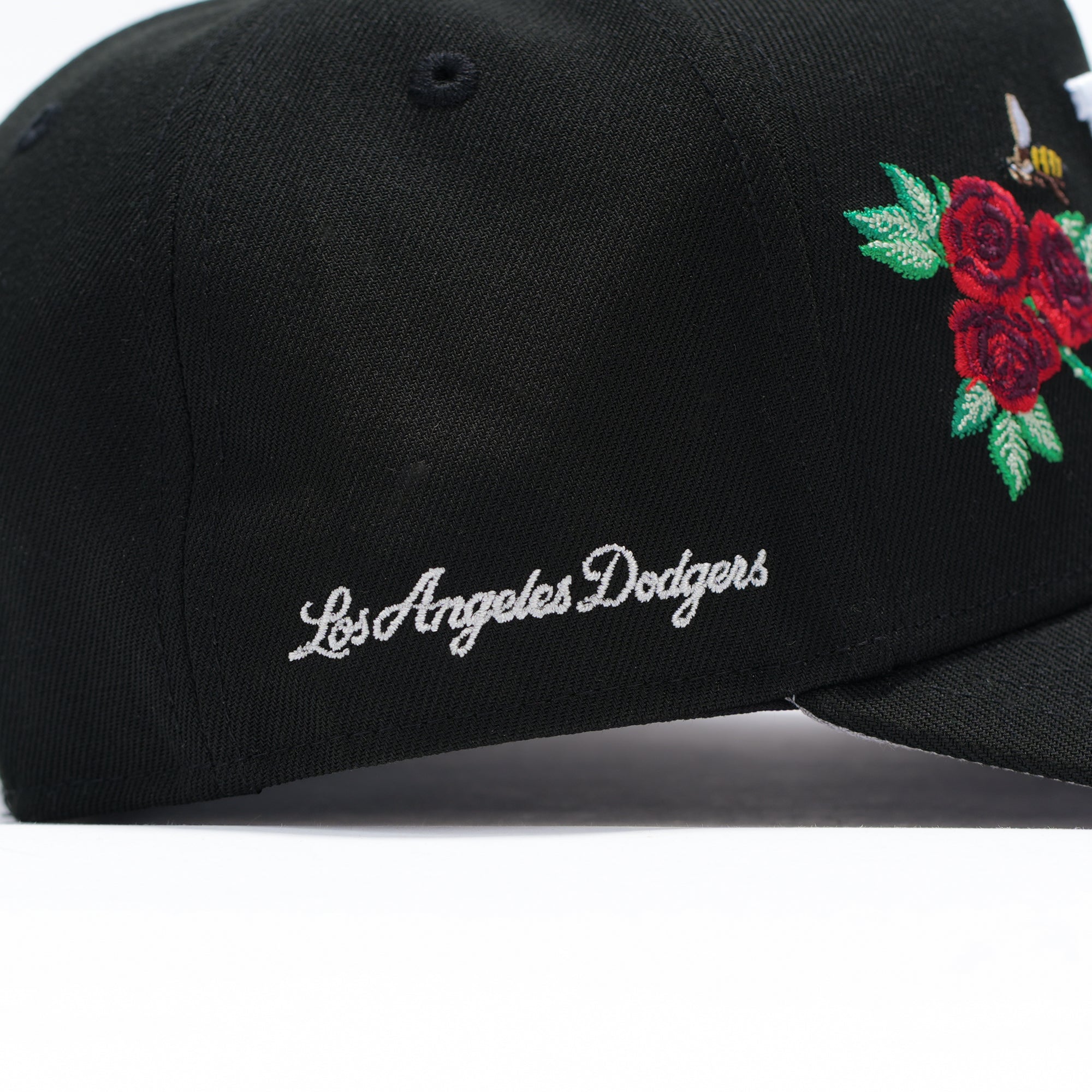 LA DODGERS LOS ANGELES FLOR Y ABEJA NEGRA